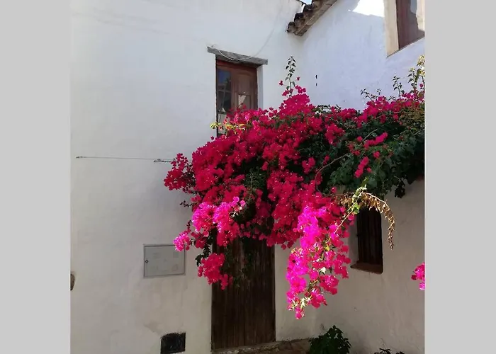 Casa En Fortaleza Medieval